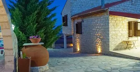 Kreouzos Stone House Kakopetria