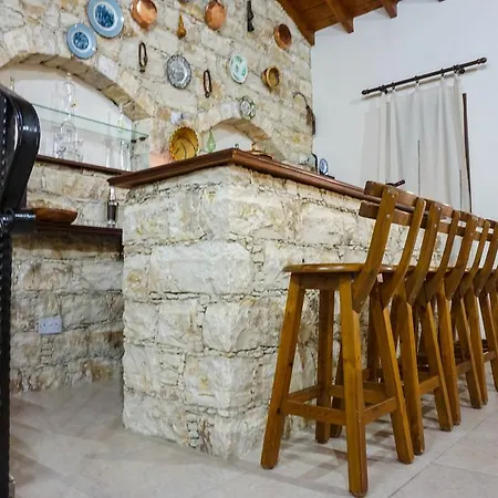 Kreouzos Stone House * Kakopetria