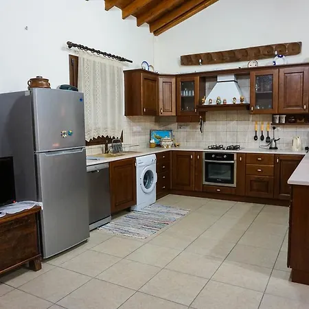 Σπίτι διακοπών Kreouzos Stone House